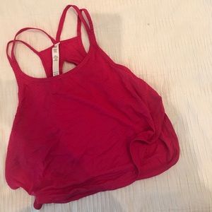 Cropped running tank //